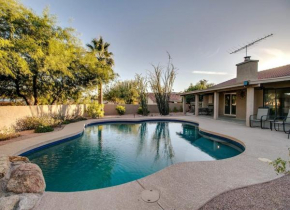 Relaxing Fountain Hills Getaway wPool and Hot tub